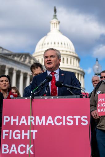 Comer Introduces Bipartisan Legislation to Crack Down on Soaring Prescription Drug Costs, Support Kentucky Pharmacists